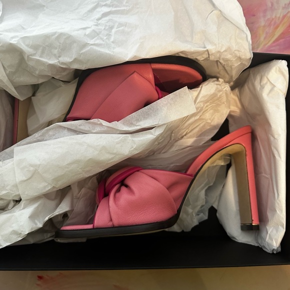NICHOLAS KIRKWOOD Pink Twist Tie Leather Mule - Picture 11 of 14